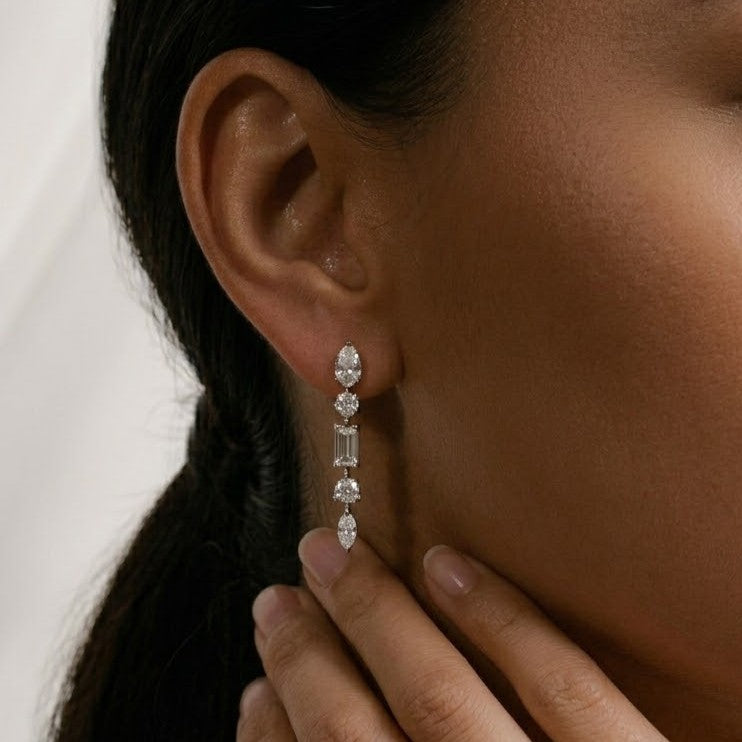 Pendientes Largos Mix de Diamantes Lab Grown en Oro Blanco 18K 1,65CT
