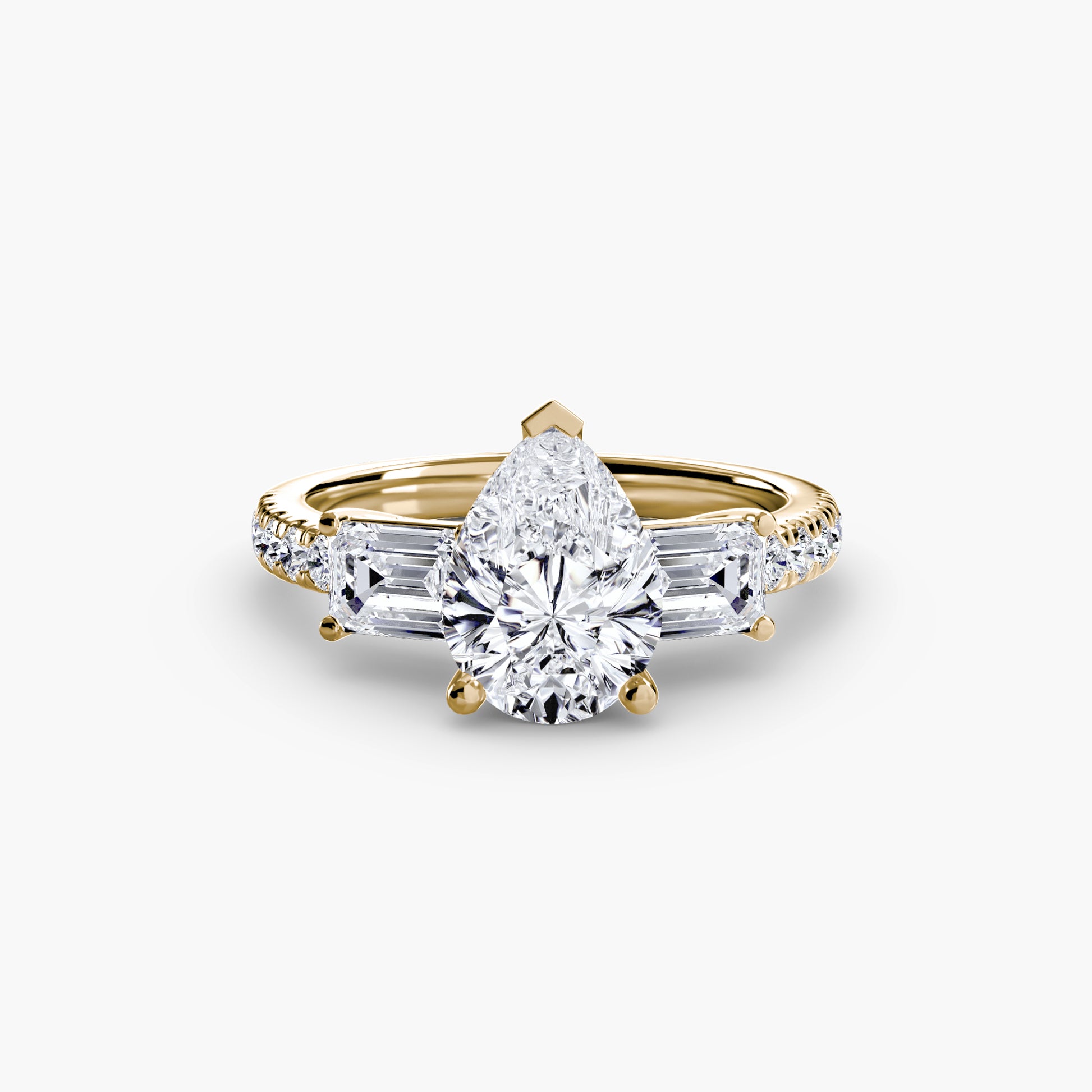 Tres Piedras Esmeralda con Pavé