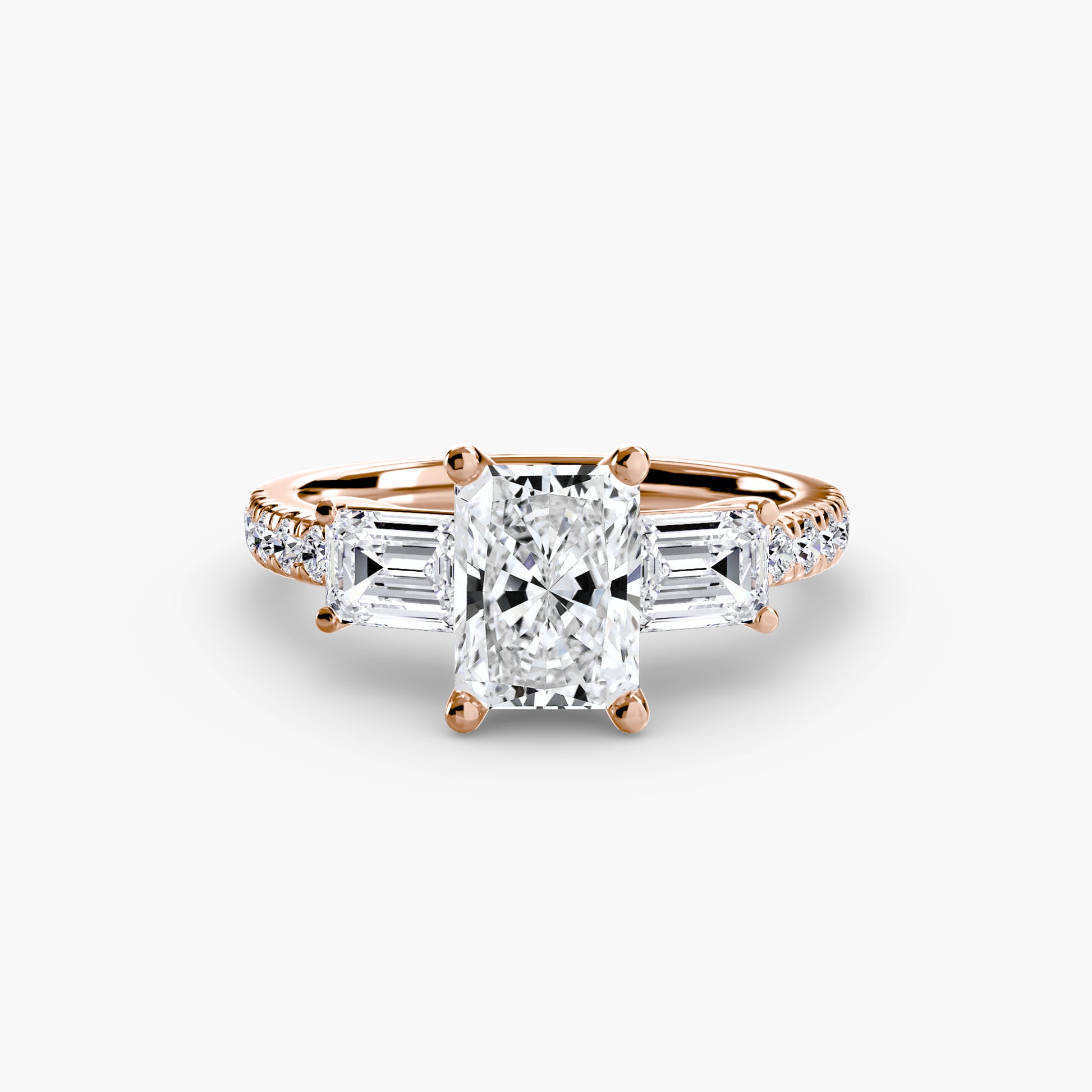 Tres Piedras Esmeralda con Pavé