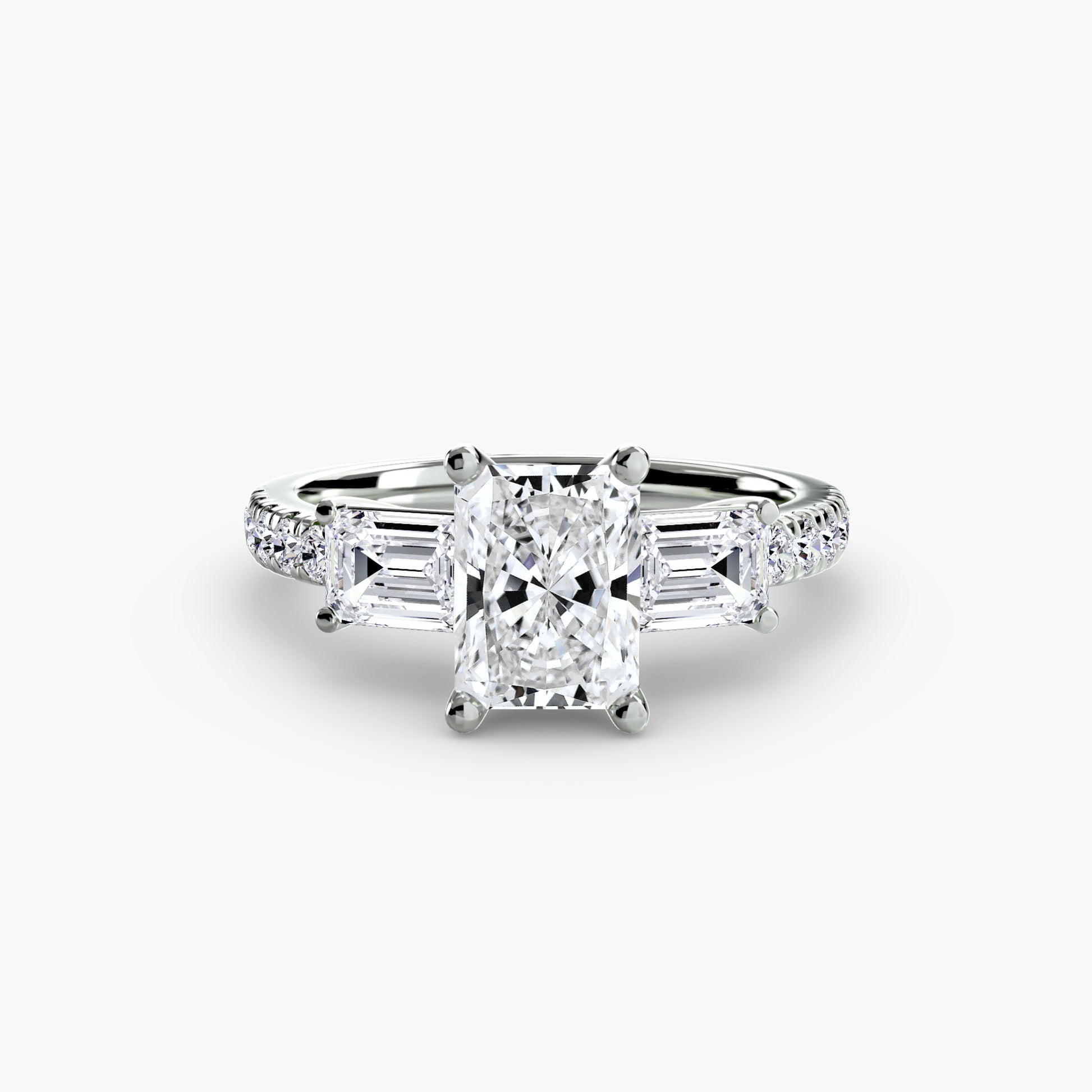 Tres Piedras Esmeralda con Pavé