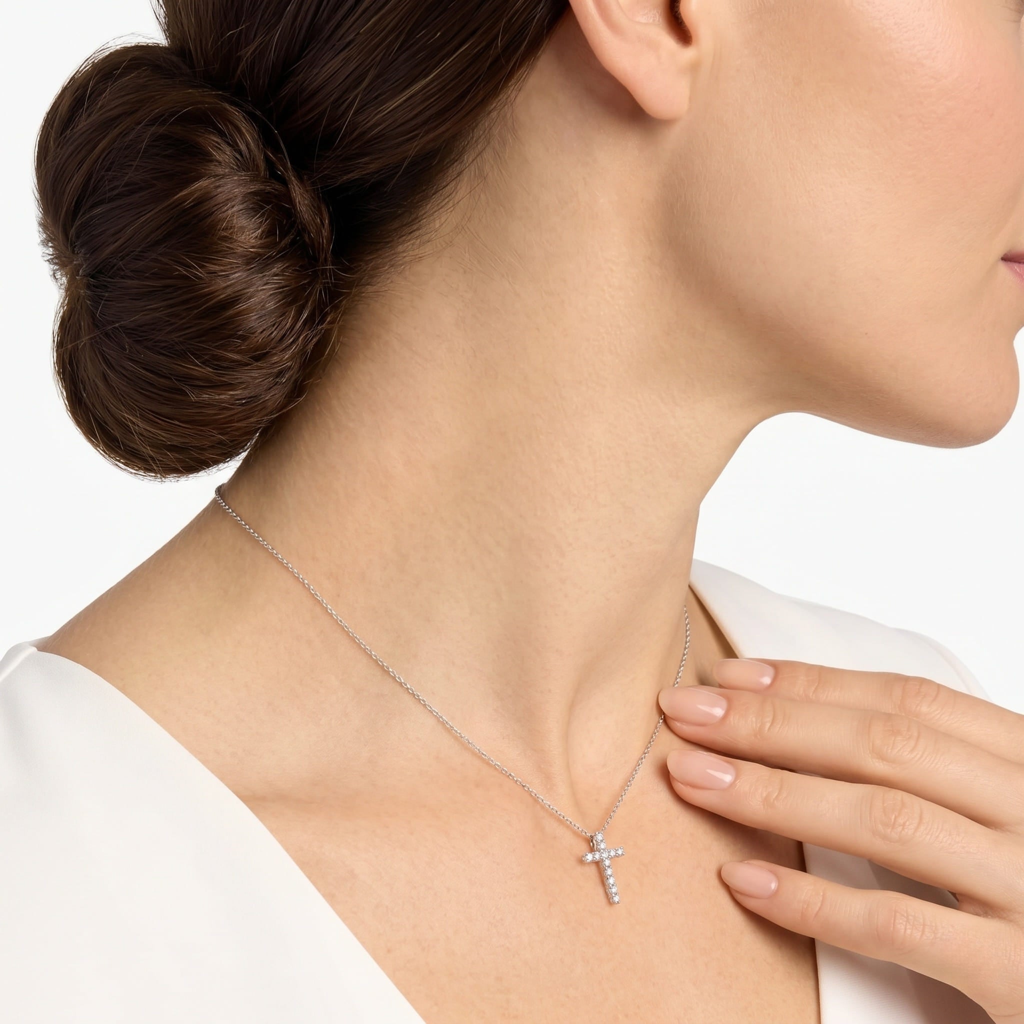 Gargantilla Cruz Oro 18k y Diamante